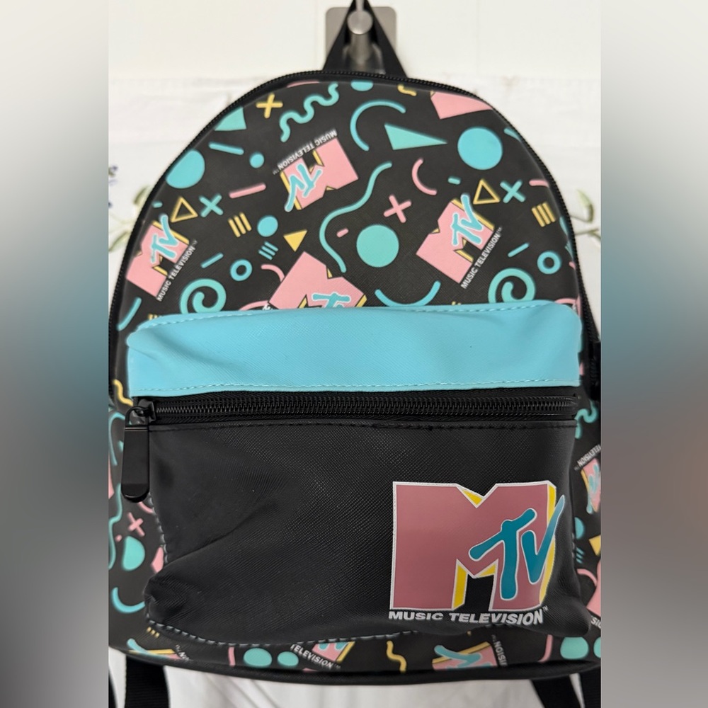 MTV Retro Backpack with Colorful Design - Picture 3 of 5
